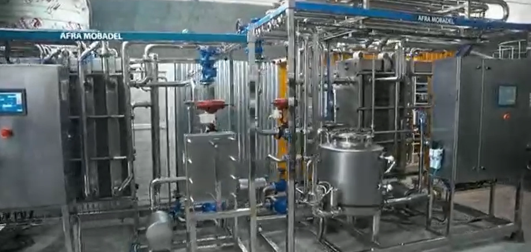 Types of Stainless Steel Tanks and Machinery